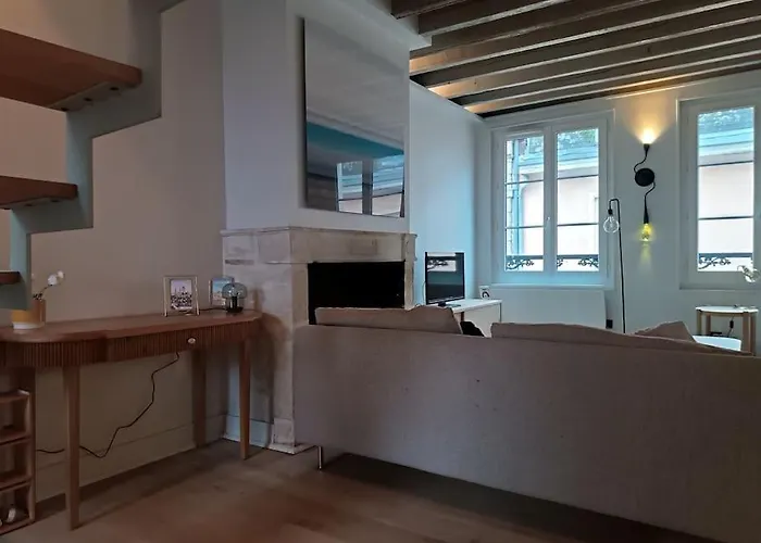 Triplex Hypercentre Avec Parking * Rouen